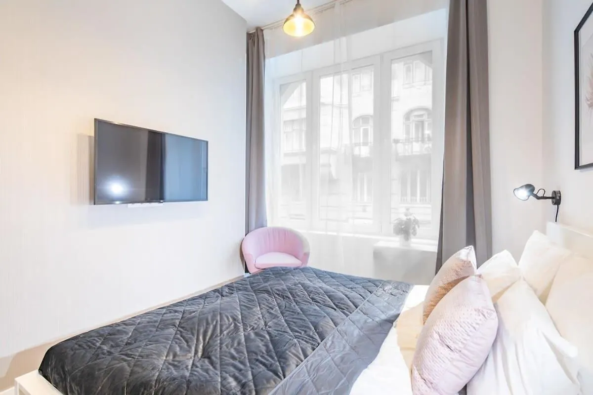 Extra Central - Mini Modern Studio Budapešť